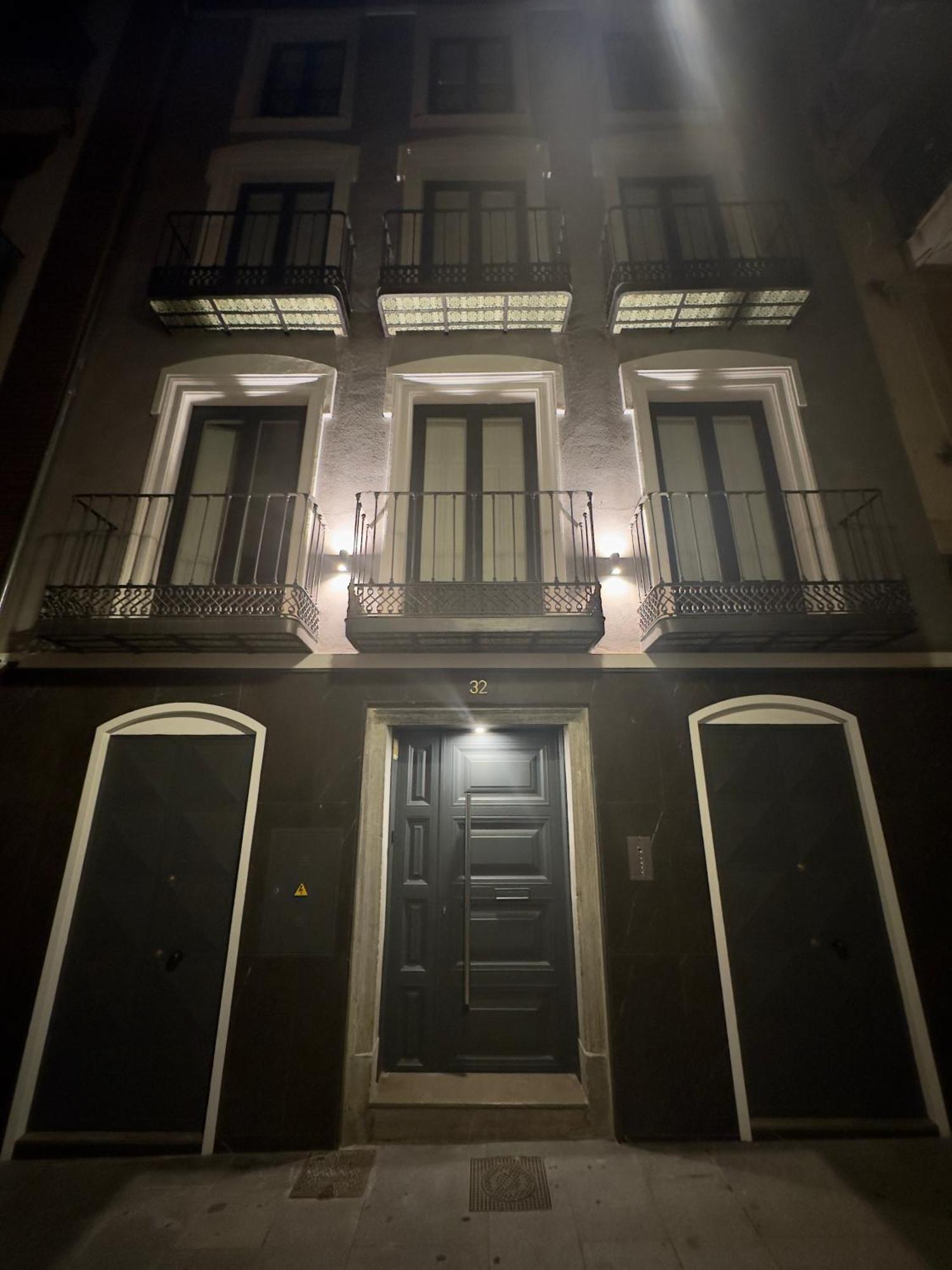Apartamentos Anaya,1º,2º En Pleno Centro De Гранада Экстерьер фото