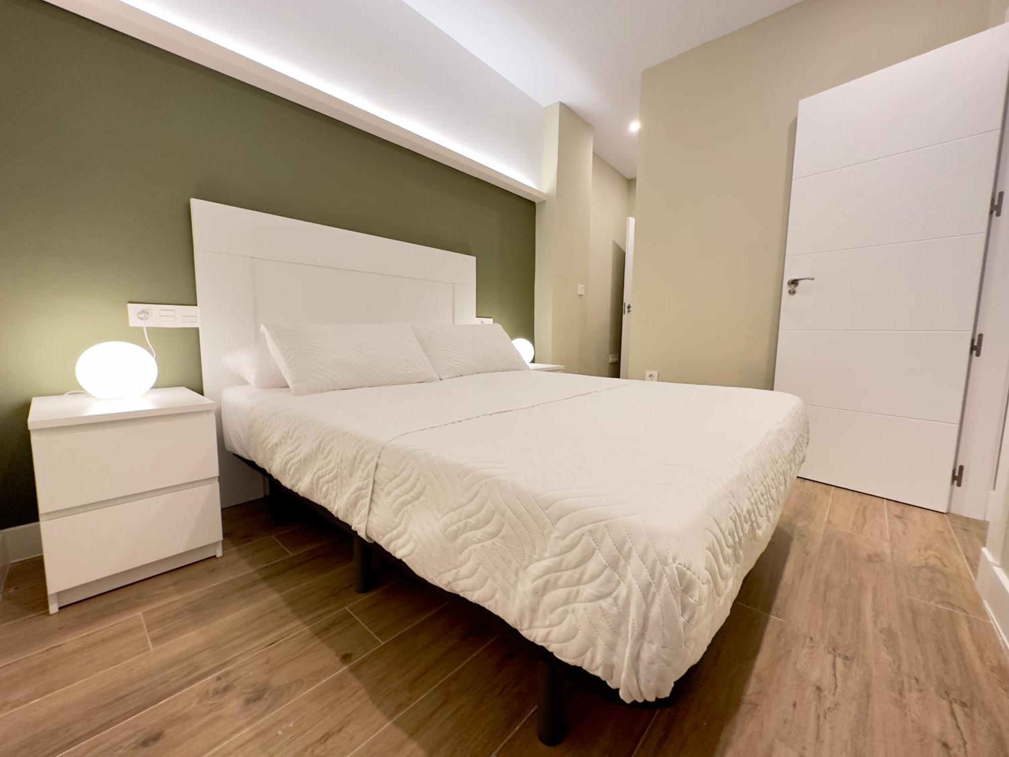 Apartamentos Anaya,1º,2º En Pleno Centro De Гранада Номер фото
